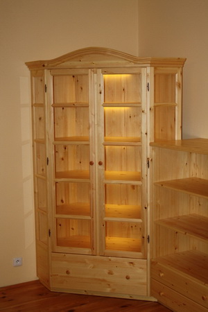 Bytový nábytek