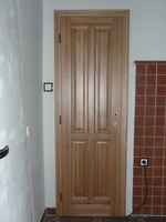 Dřevěné dveře